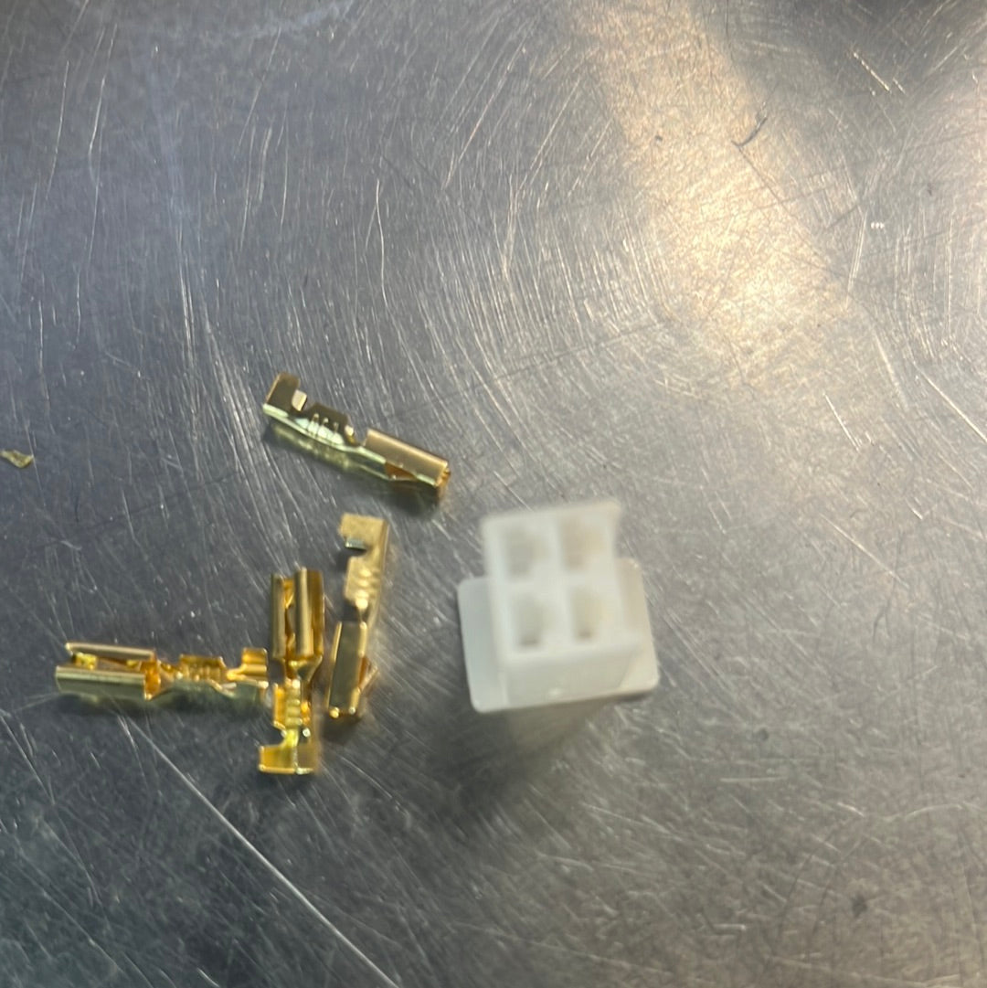 Electrical pin and sleeve male 4 pin