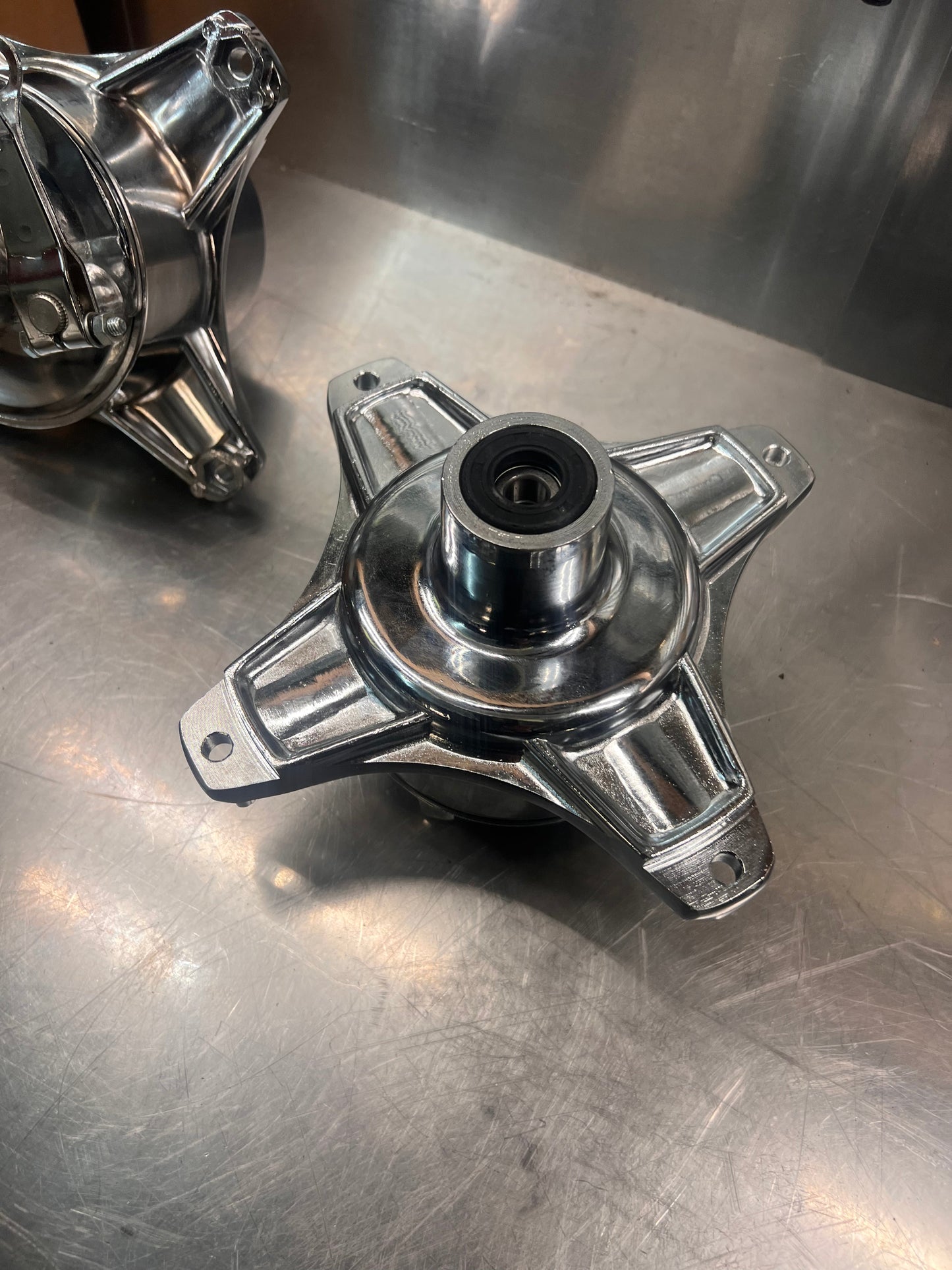 CT70 K3 Chrome Hubs