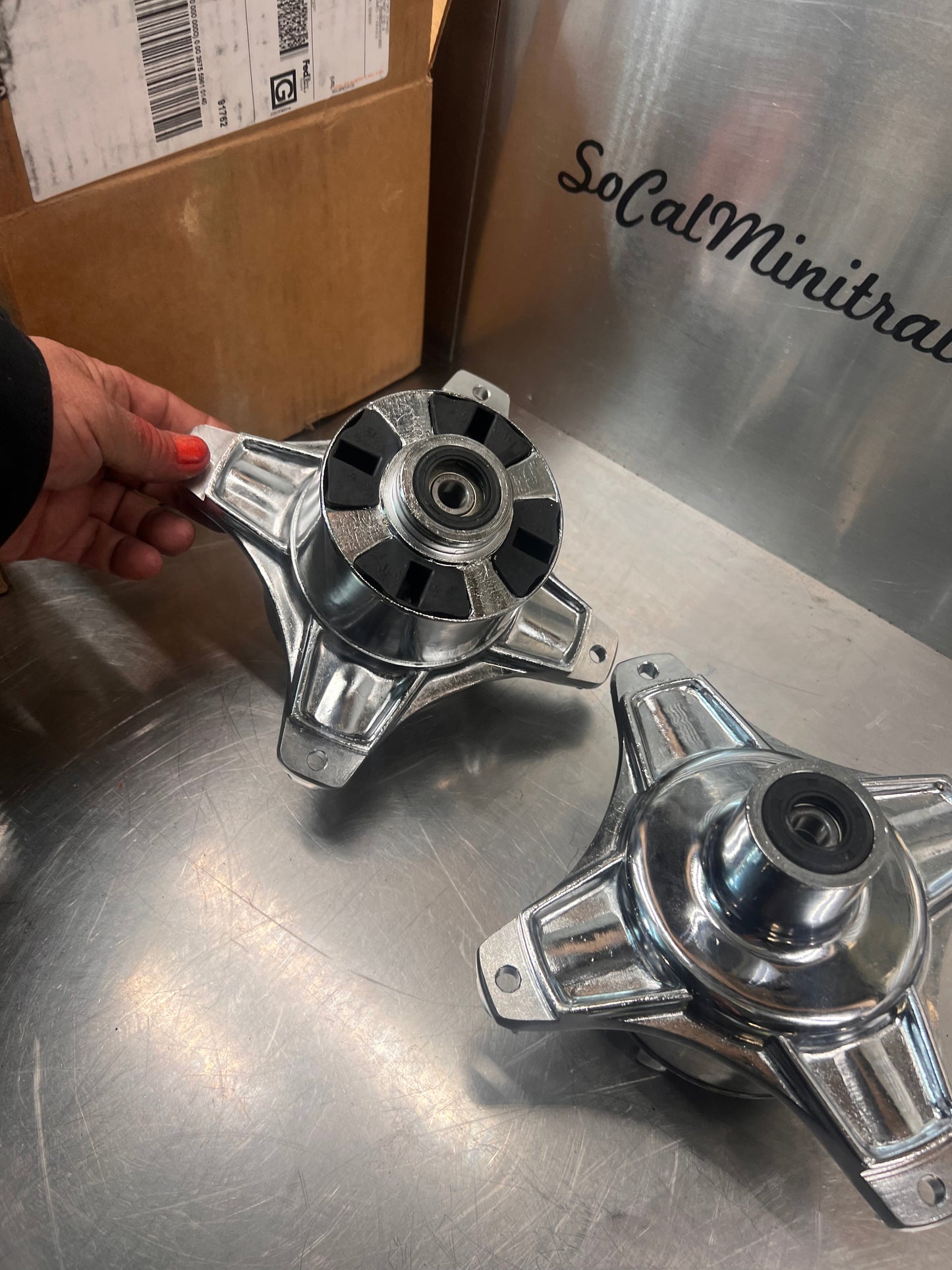 CT70 K3 Chrome Hubs